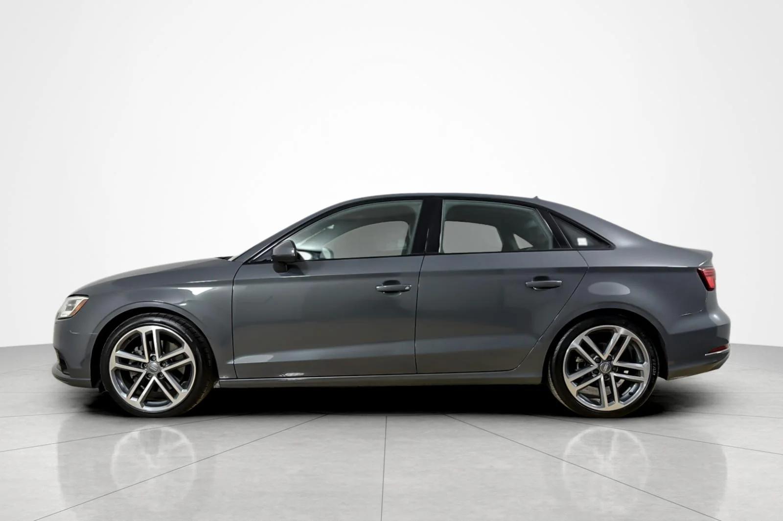 audi a3 sedan 2019 WAUAUGFF8KA113329 image audi a3 sedan 2019 WAUAUGFF8KA113329 image
